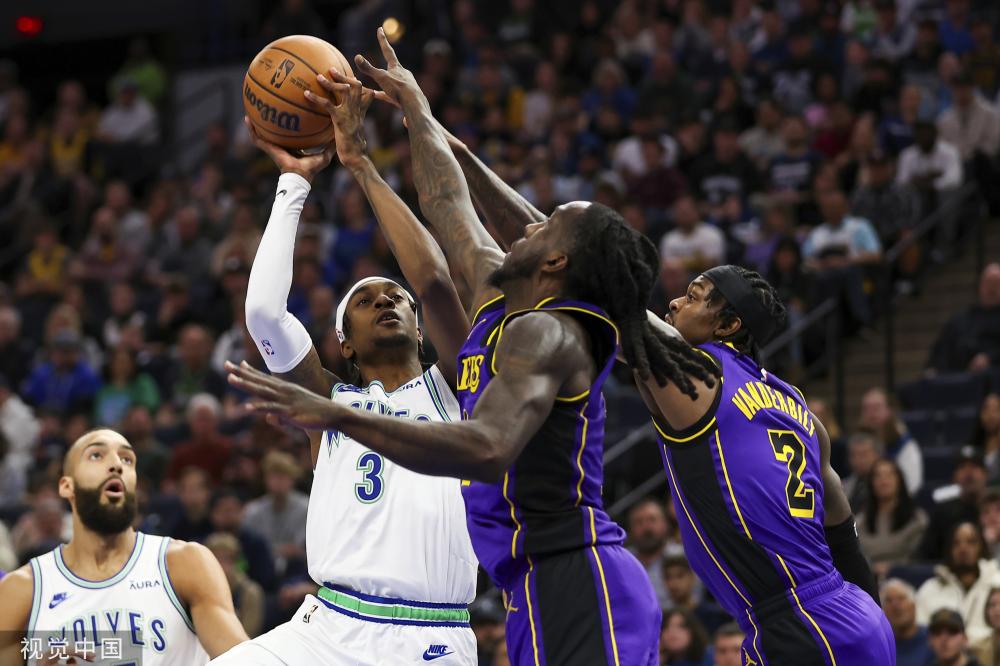 另一方面 另一方面