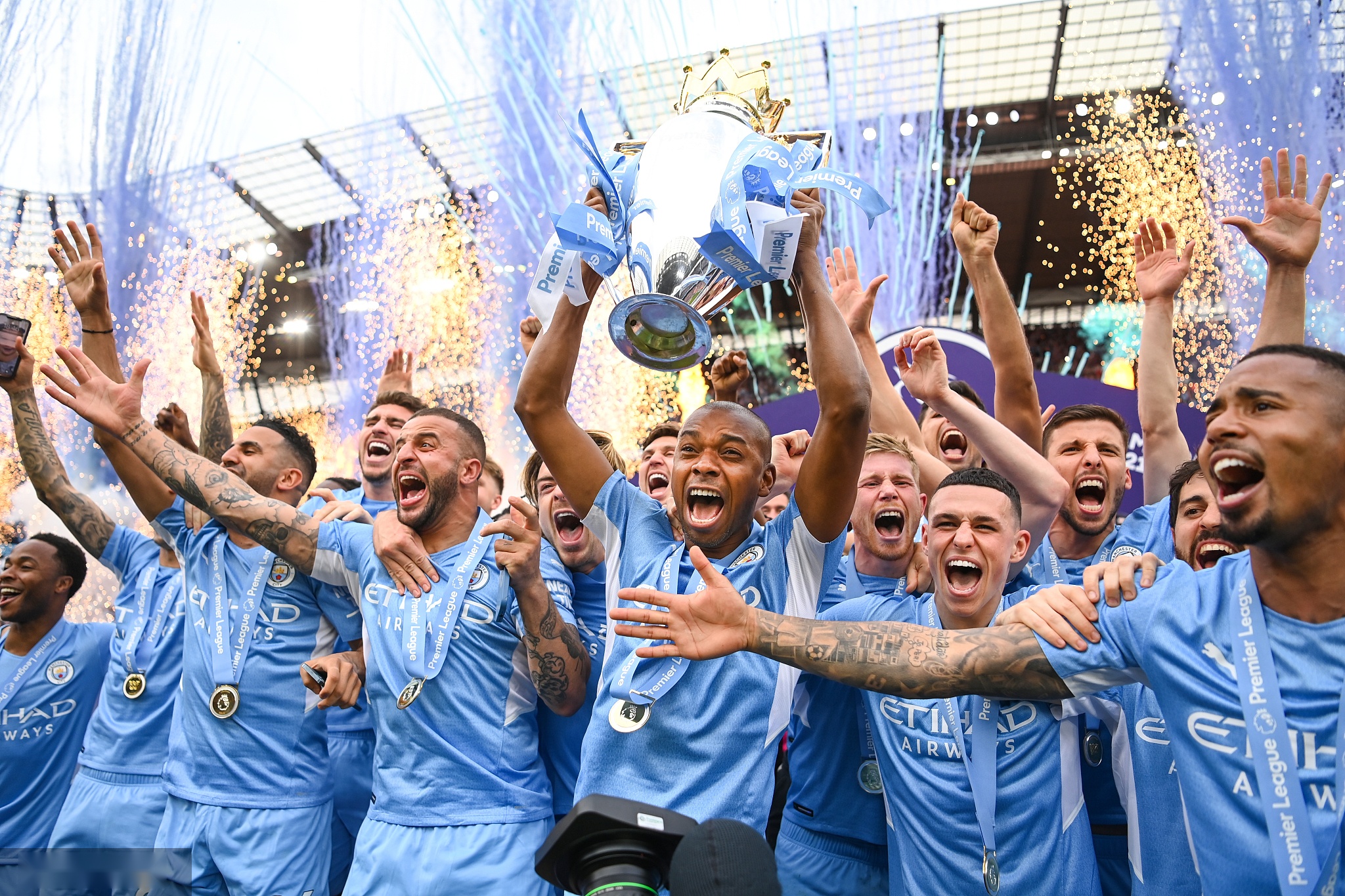 队中的信心 队中的信心